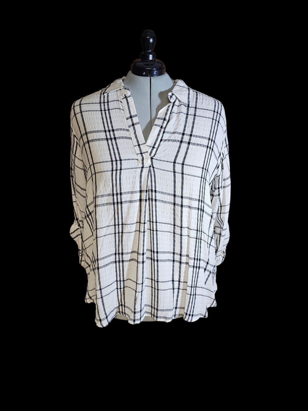 Jane and Delancey White and Black Plaid V-Neck Tunic